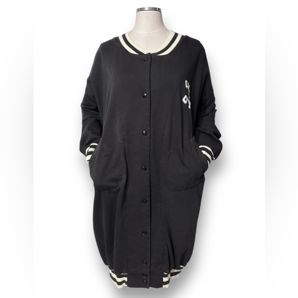 NORMA KAMALI Black & White OMO GYM Oversized Varsity Cocoon Jacket VINTA… - Picture 8 of 8